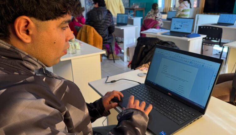Innovación para todos: Rawson abre nuevas puertas al conocimiento con talleres tecnológicos gratuitos