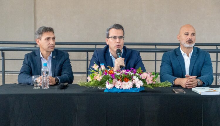 Rawson reunió a especialistas y municipios para debatir el futuro de la administración tributaria local