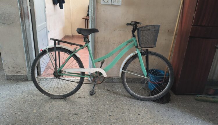 Atraparon a un joven de 17 años cuando intentaba escapar con una bicicleta robada en Chimbas