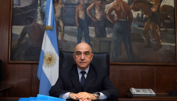 El secretario de Discapacidad debuta en el Congreso para frenar el intento opositor de prorrogar la Emergencia
