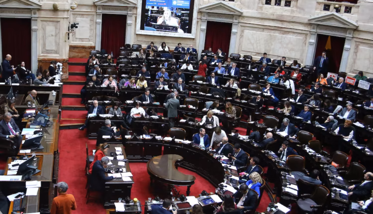 Advierten que la ley por Malvinas incluye amenazas a la libertad de expresión y riesgos de censura