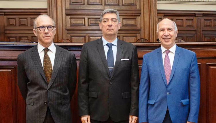 La Corte Suprema dejó vigente un decreto del Gobierno que permite la venta sin límites de tierras a extranjeros