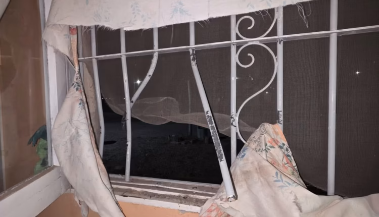 Atraparon a un joven tras violentar una ventana e intentar huir por un descampado en Santa Lucía