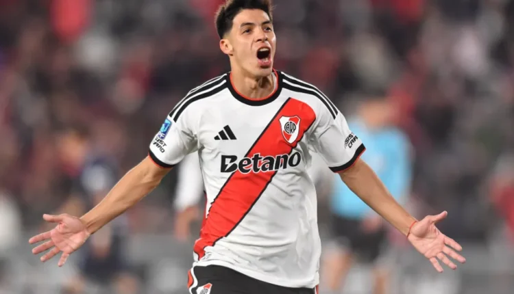 River venció 3-1 a Independiente Rivadavia con doblete de Galván
