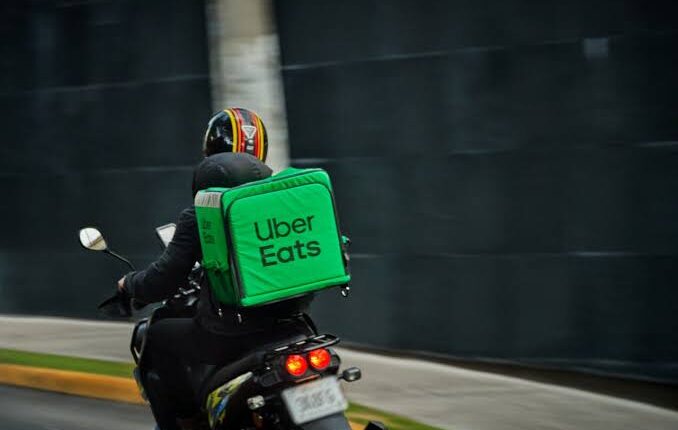 Desembarca Uber Eats en San Juan: se suma una nueva opción de delivery para competir en la provincia