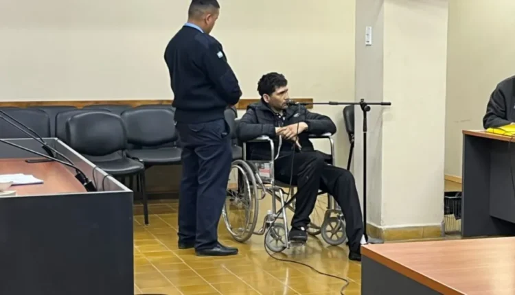 Imputan y dictan prisión domiciliaria al acusado de atacar a hachazos a un prestamista