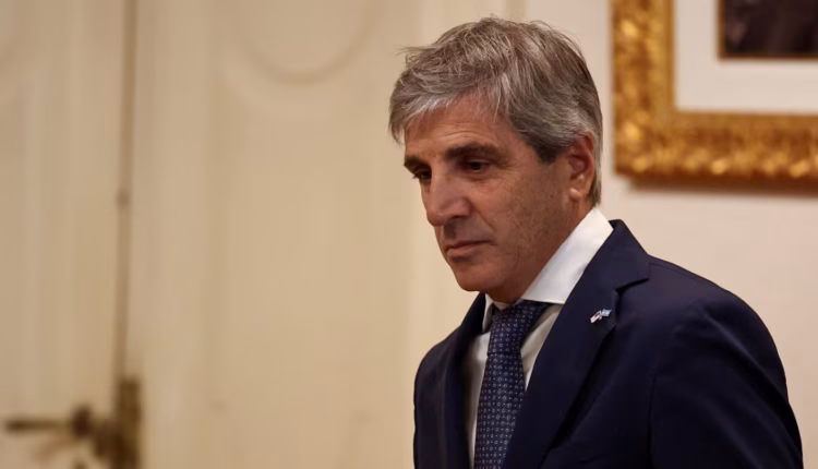 El Gobierno aplicó en agosto el mayor ajuste del gasto en 10 meses: solo los subsidios a las tarifas subieron en lo que va del año