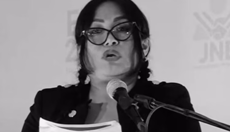 Perú: asesinaron a tiros a una periodista y candidata al Gobierno Regional de Áncash mientras realizaba un acto de campaña