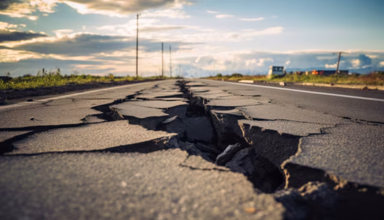 Fuerte terremoto de 7.0 sacudió el suroeste de China