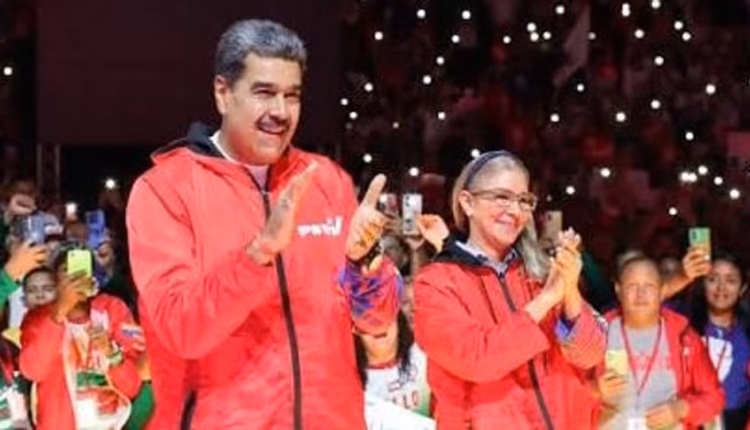 Maduro y Cilia Flores se declaran inocentes de los cargos de torturas a ciudadanos estadounidenses