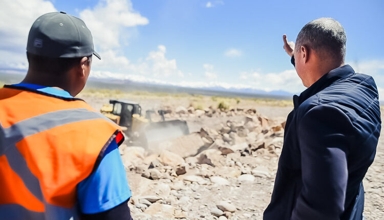 Barreal: Fabián Martín supervisó el avance de las obras de defensa hídrica ante las crecidas del verano