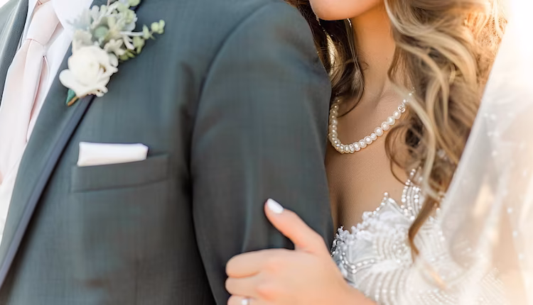 Bienes gananciales y separación de bienes: qué cambia para las parejas que se casan