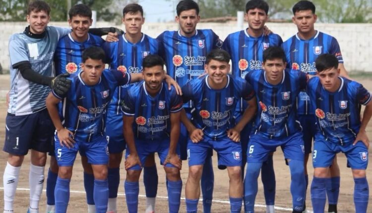 Unión recibe a Palmira de Mendoza en el Bicentenario para abrir los playoff del Regional Amateur