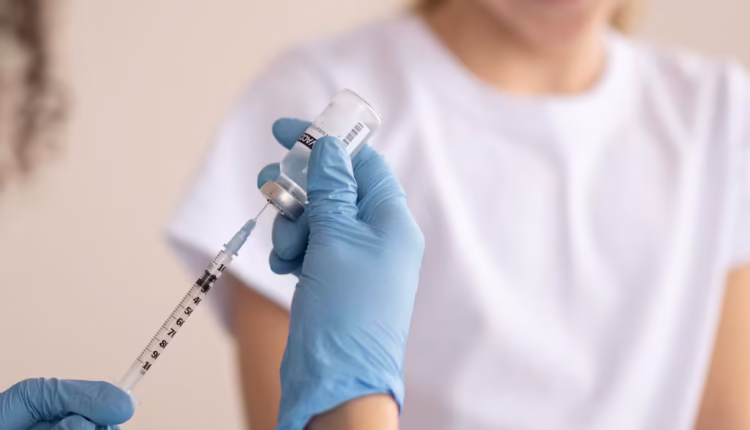 La vacunación contra la meningitis es muy baja