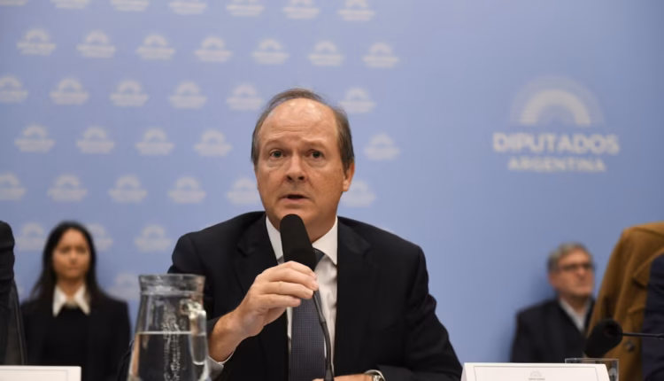 Renunció Daniel González, el funcionario clave que coordinaba las áreas de Energía y Minería