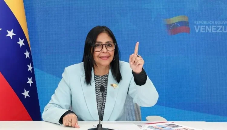Venezuela: Delcy Rodríguez califica de “show” el regreso de Corina Machado