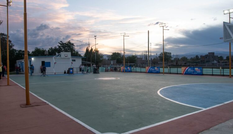 Santa Lucía suma infraestructura deportiva: inauguraron un polideportivo en el Club Nacional