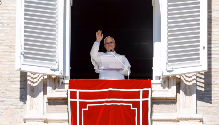 El Vaticano informó que al papa León XIV le extirparon un tumor canceroso del pulmón