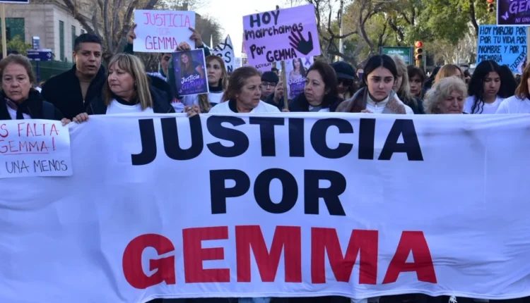 A UN MESES DEL DOLOR: Familiares y amigos homenajearon a Gemma Álvarez en el día en que cumpliría 35 años y exigieron celeridad judicial