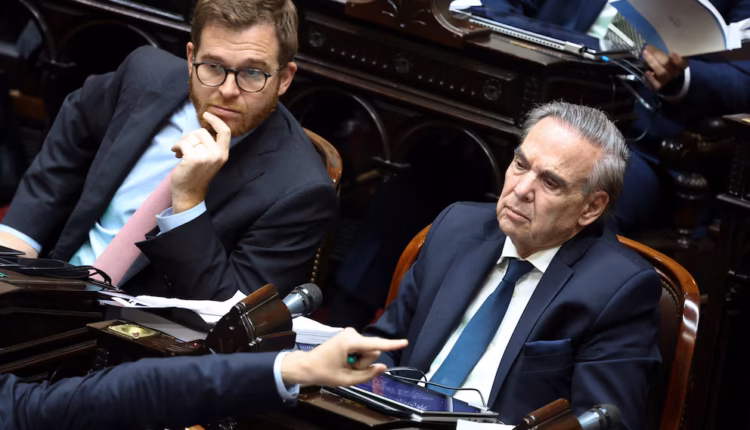 Massot y Pichetto presentaron una cautelar para frenar la venta ilimitada de tierras a extranjeros