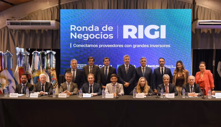 Cumbre clave en Rosario: Karina Milei estrecha lazos con 12 gobernadores y avanza con la negociación por las PASO