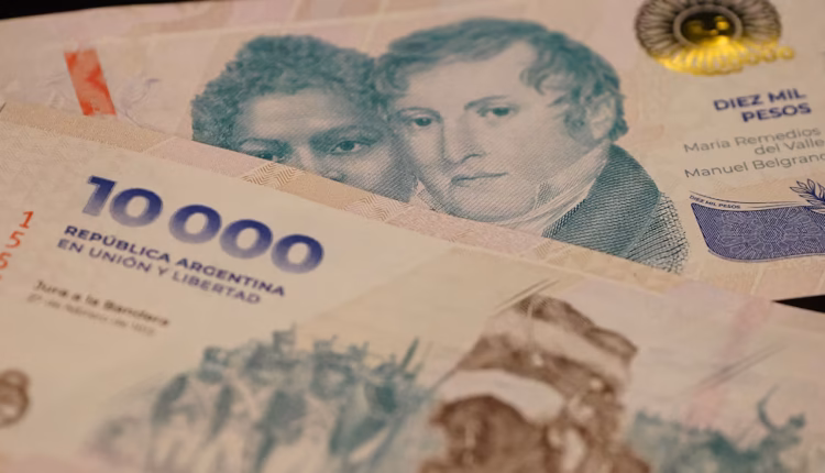 Cuánto cobran los empleados bancarios tras el nuevo aumento definido en paritarias