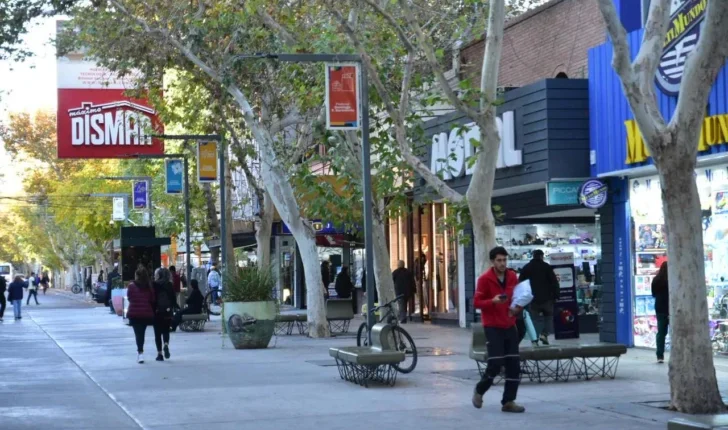 Llega una nueva edición de “Capital Sale” con descuentos de hasta el 50% en el centro sanjuanino