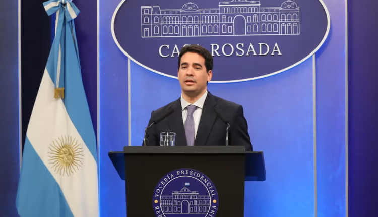 “Se asemeja mucho a un seguro de auto”: el Gobierno defendió la maniobra del BCRA con el oro tras la polémica con la AGN