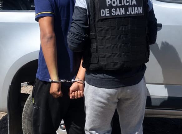 Gracias al rastreo satelital, la Policía recuperó una moto robada en Albardón y detuvo al delincuente en Capital