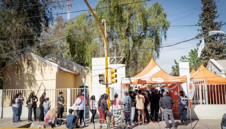 Llega “San Juan Cerca” a Rawson: trámites masivos, gestiones para entidades y colecta de sangre en un solo lugar
