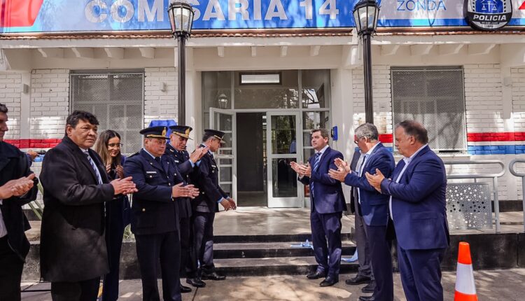 Orrego inauguró obras en la Comisaría 14 de Zonda y anunció nuevas licitaciones para la fuerza policial
