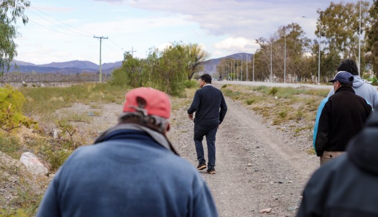 Jáchal: el COEM inició obras preventivas en la Costanera ante posibles crecidas del río