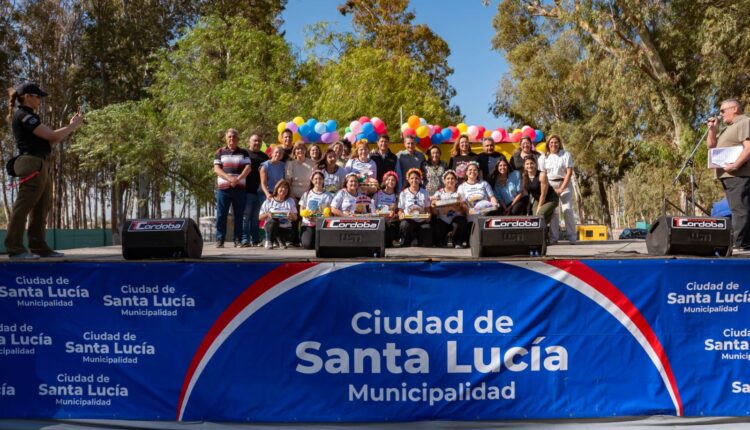 Santa Lucía celebró la tradicional Bicicleteada de los CDI junto a las familias