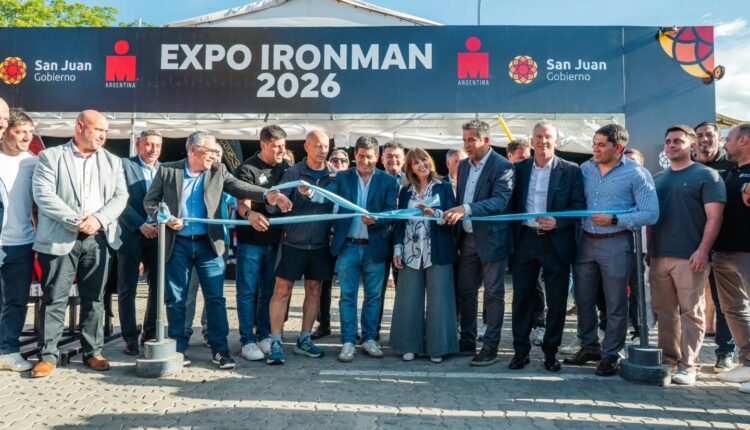 Inauguraron la Expo Ironman en el Teatro del Bicentenario con entrada libre y gratuita