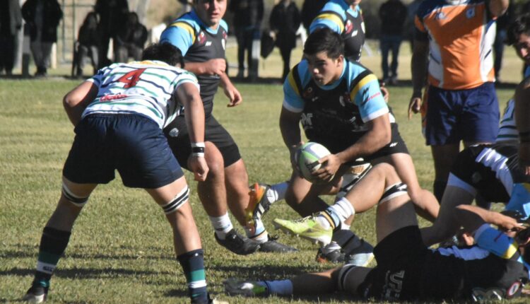 Universitario visita a San Juan RC en un clásico decisivo por el Top 8 Oro