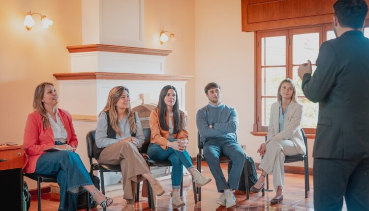 Fortaleciendo el liderazgo sectorial: La Cámara Minera de San Juan realizó una capacitación en oratoria y comunicación estratégica