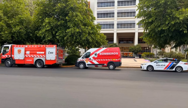 Nueva amenaza de bomba en el Centro Cívico obligó a evacuar el edificio y a suspender un congreso