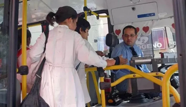“El boleto estudiantil incomoda a algunos”: cruce entre Transporte y ATAP tras el paro de colectivos en San Juan