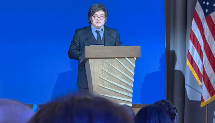 Milei defendió su plan económico ante empresarios de EEUU: “La apertura genera que algunos sectores se expandan más”