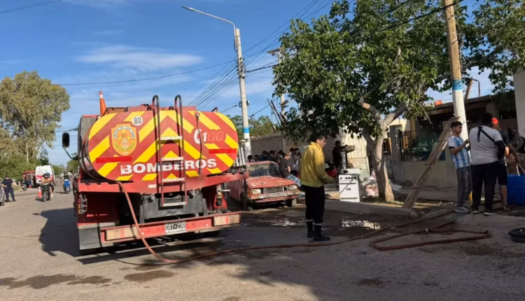 Detienen a un hombre acusado de prender fuego intencionalmente la casa de su hermana en Rawson