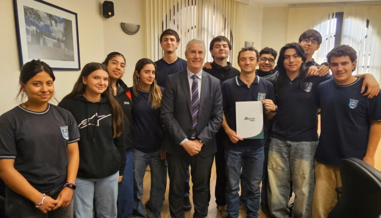 Ingenio sanjuanino: la Escuela Industrial construirá un auto eléctrico para competir en el Desafío ECO YPF 2026