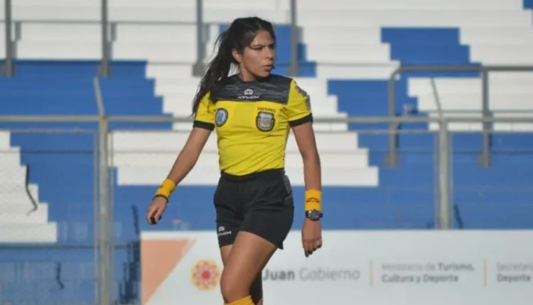 De las canchas de San Juan a la AFA: la inspiradora historia de Ruth Díaz, la pionera del arbitraje local