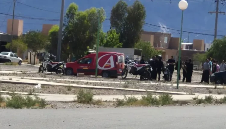 Asaltan a dos empleadas de Andreani en Rawson, les roban la camioneta y la abandonan tras cruzarse con la Policía