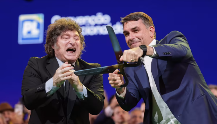 Elecciones en Brasil: Milei bajó la intensidad de sus ataques a Lula, pero apuesta al triunfo de Bolsonaro