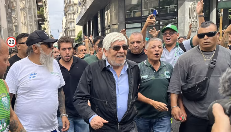 El Gobierno homologó la paritaria del Sindicato de Camioneros: qué obligaciones adicionales se incluyeron en el acuerdo
