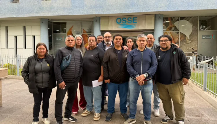 Trabajadores de OSSE reclaman pases a planta permanente y mejoras salariales