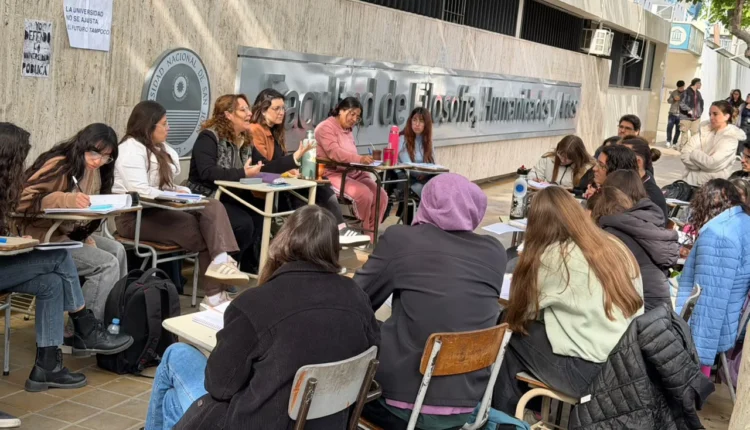 Aulas abiertas en San Juan: docentes y estudiantes de la UNSJ profundizaron las protestas en reclamo de fondos universitarios