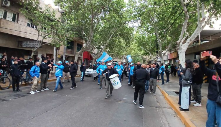 Momento clave para el transporte en San Juan: UTA y ATAP negocian en Trabajo para destrabar el conflicto salarial
