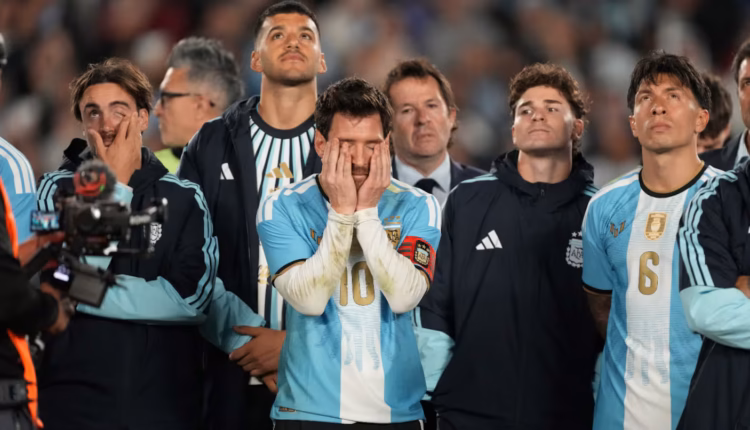 Polémica por la despedida de Messi: River y la empresa que contrató la AFA cruzaron acusaciones por las fallas en la organización