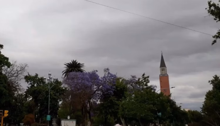 San Juan tendrá un martes con lluvias aisladas, viento Sur y una máxima de 23 grados